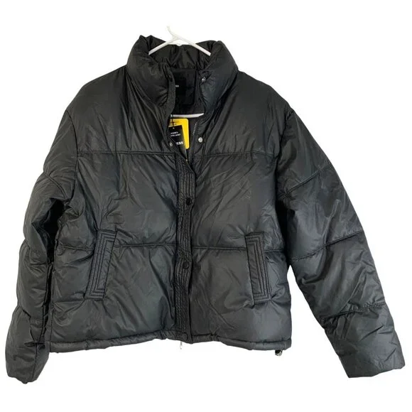 Express Womens Black Medium Puffer Jacket Crop Length NWT $128 - Picture 2 of 10